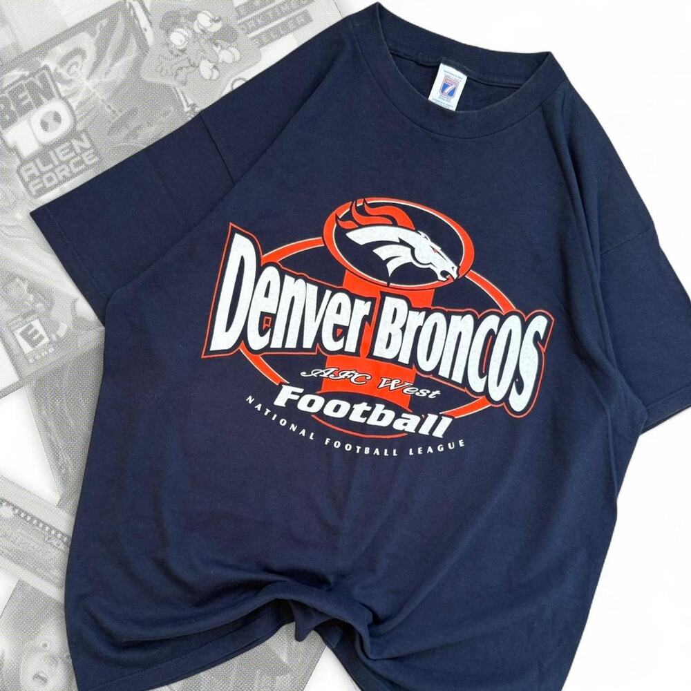 90’s NFL Denver Broncos Graphic Tee